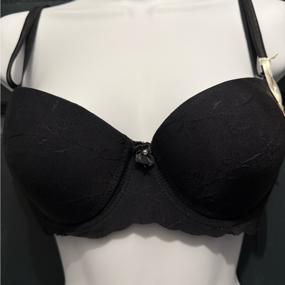 Diphia- Women's Black Underwire Bra size 38C NWT